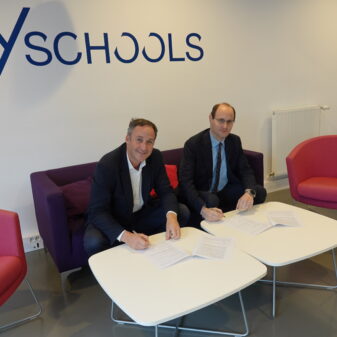 Signature d&rsquo;un partenariat entre le Lycée Jeanne Mance à Troyes et Y SCHOOLS